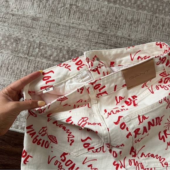 Gant High Waist White and Red Text Print Graphic Shorts - Picture 10 of 10